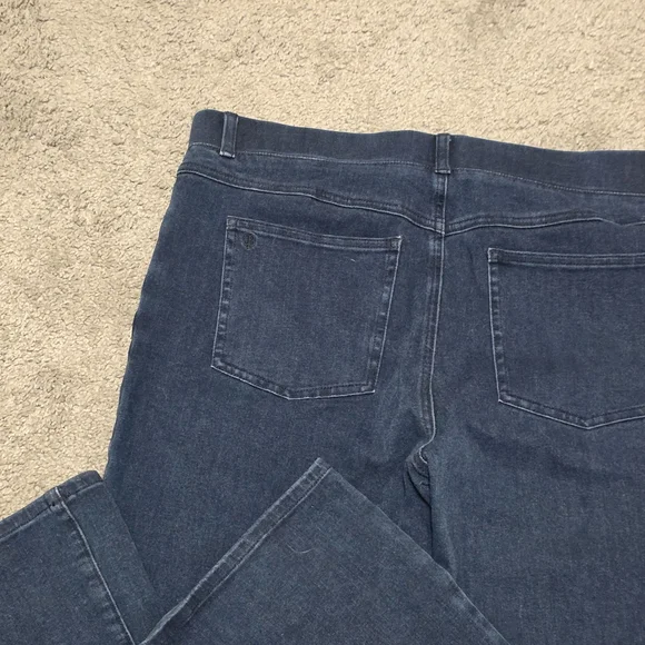 Betabrand Navy Wide-Leg Jeans for Women - Picture 5 of 5